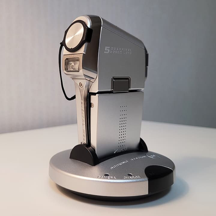 Sanyo Xacti C5